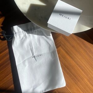 Mejuri Dustbag and Jewelry Box